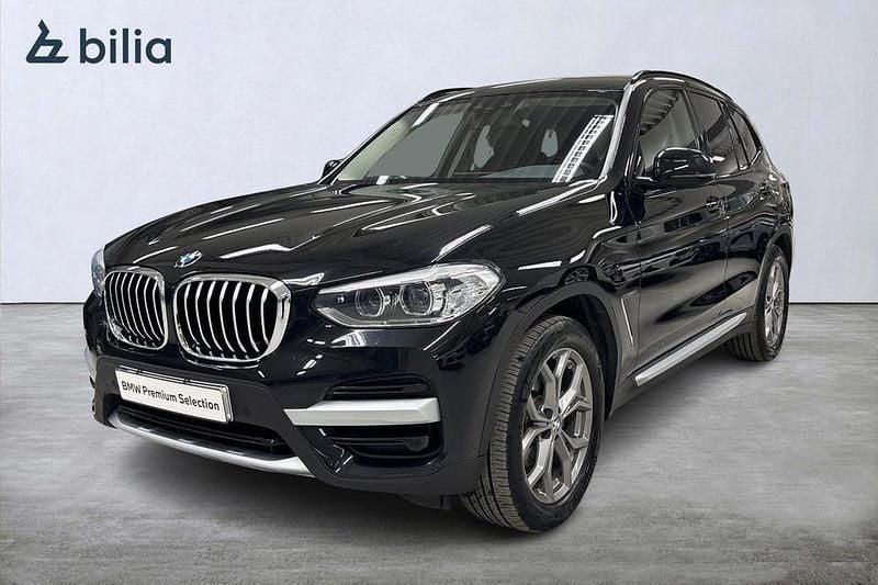 Svart Begagnad 2021 BMW X3 SUV | 369 900 kr (Superpris) - Bild 1/4