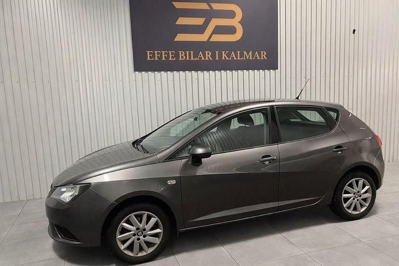 Begagnad Seat Ibiza Style 86 HK (63 kW) 2015 Mörkgrå Halvkombi