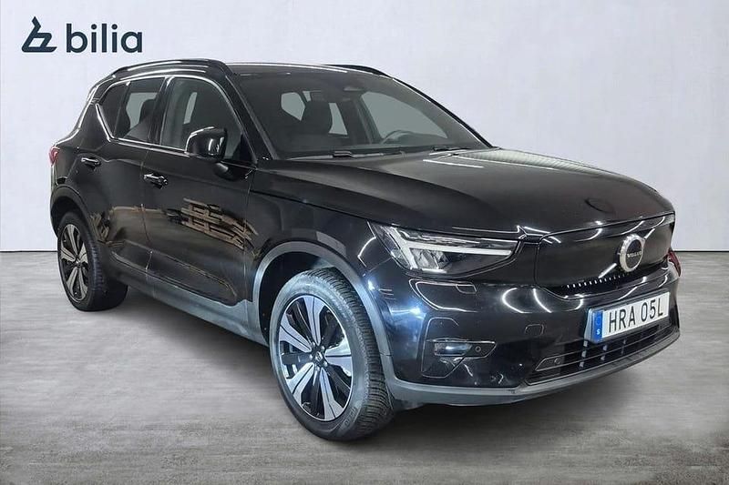 Begagnad Volvo XC40 Plus 303 kW (413 HK) 2023 Svart SUV