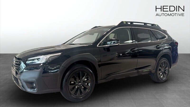 Svart (black) Ny 2025 Subaru Outback SUV | 439 900 kr - Bild 1/4