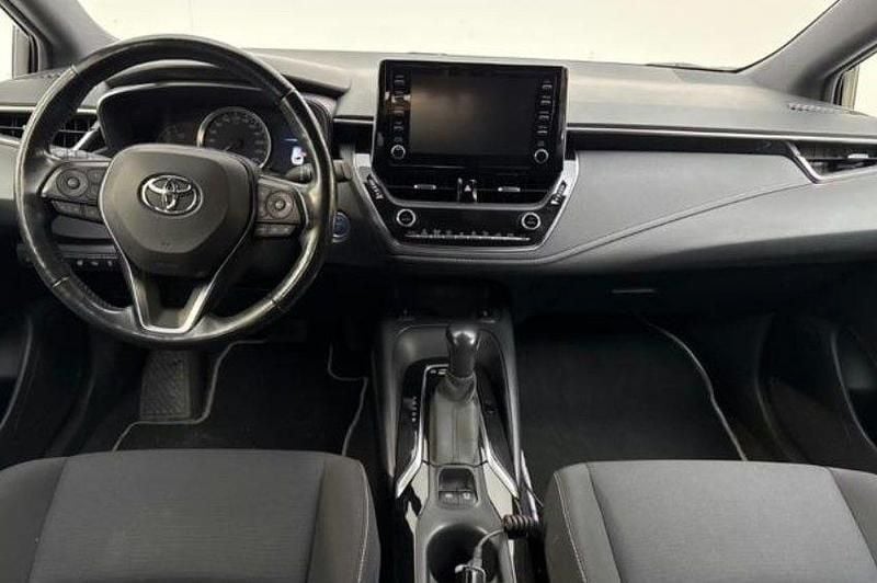 Begagnad Toyota Corolla Active 122 HK (89 kW) 2019 Vit Kombi