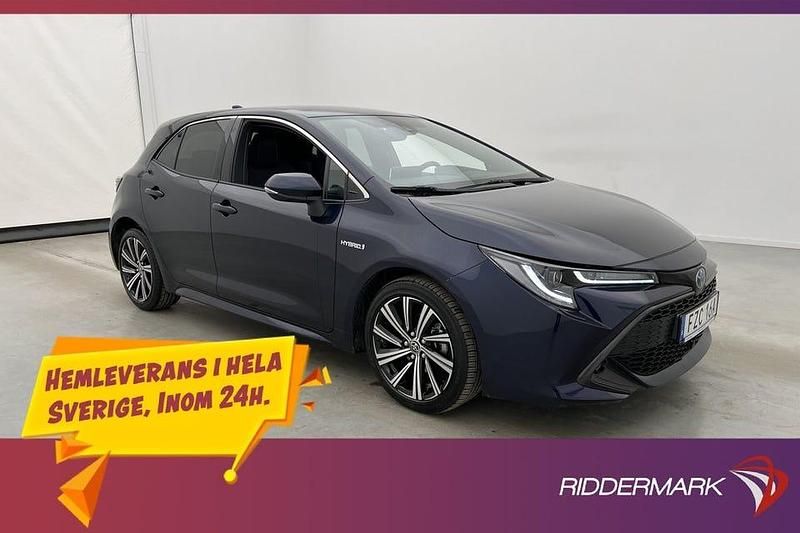 Begagnad Toyota Corolla Hybrid Style 122 HK (89 kW) 2021 Mblå Halvkombi