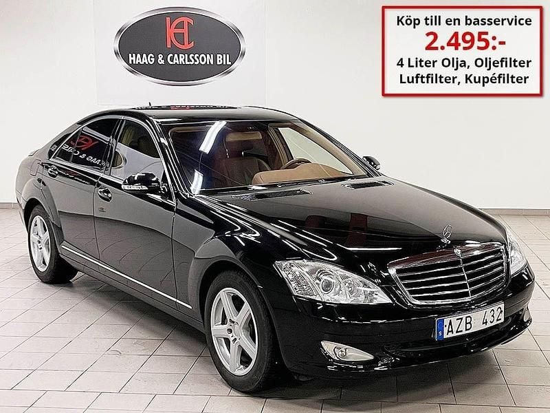 Svart Begagnad 2006 Mercedes S320 Sedan | 119 000 kr - Bild 1/4