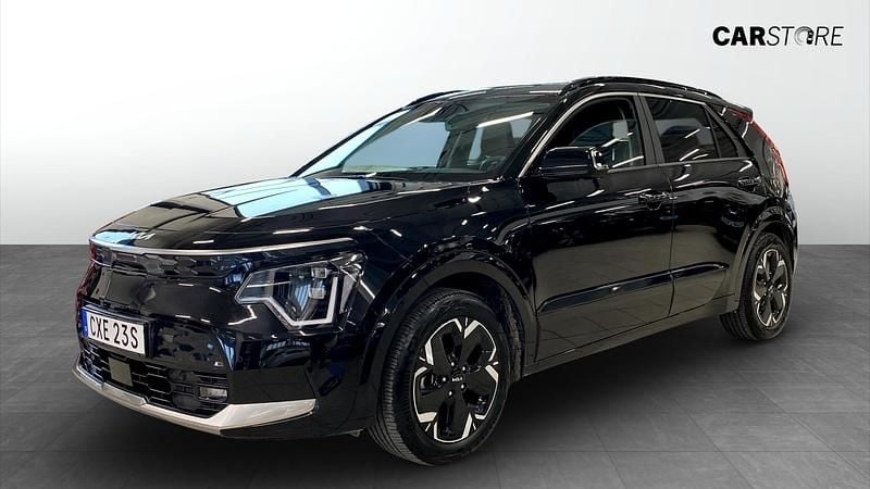 Begagnad Kia e-Niro Advance 150 kW (204 HK) 2024 Svart SUV