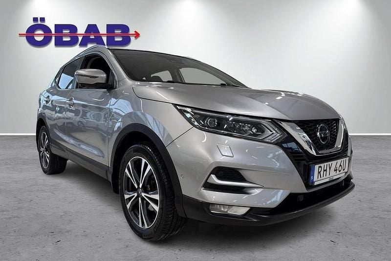 Begagnad Nissan Qashqai Tekna 160 HK (117 kW) 2020 Silver SUV