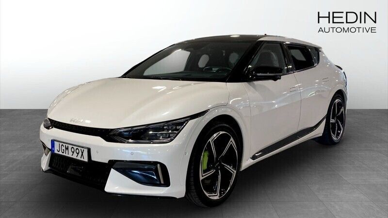 Vit (white) Begagnad 2023 Kia EV6 SUV | 569 900 kr (Lite dyr) - Bild 1/4