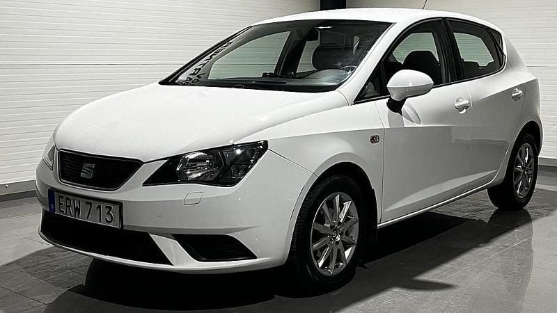 Vit Begagnad 2016 Seat Ibiza Style Halvkombi | 89 900 kr (Lite dyr) - Bild 1/4