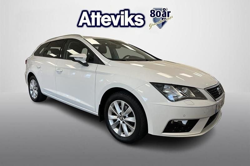 Vit Begagnad 2019 Seat Leon ST Kombi | 124 900 kr (Marknadspris) - Bild 1/4