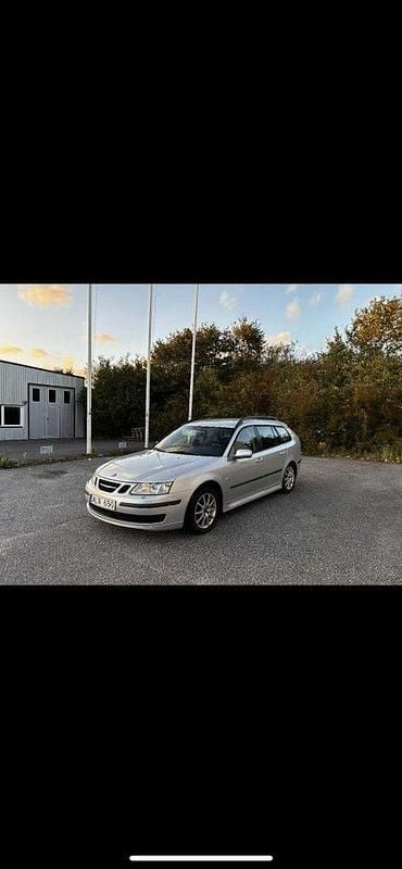 Grå Begagnad 2007 Saab 9-3 Linear Kombi | 17 500 kr (Bra pris) - Bild 1/4