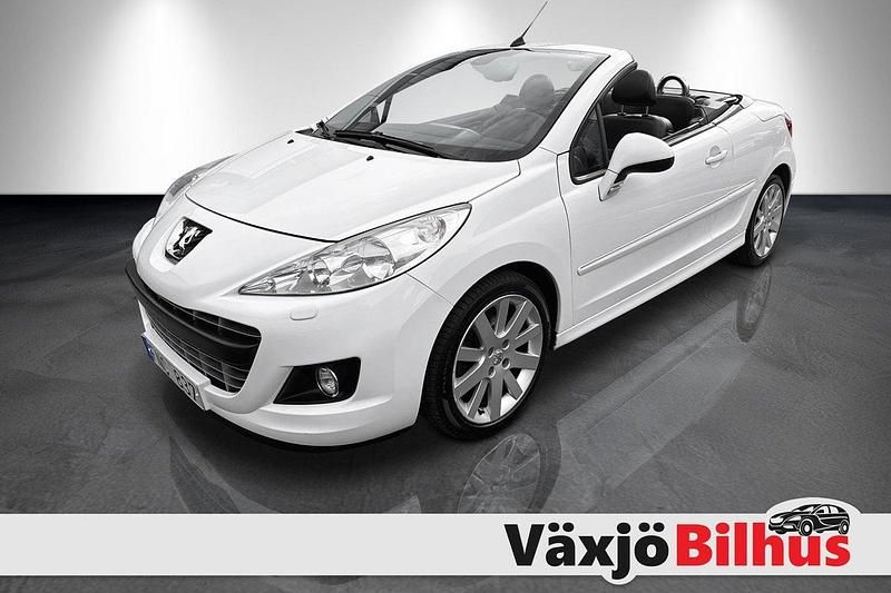 Vit Begagnad 2010 Peugeot 207 CC Cab | 59 900 kr (Lite dyr) - Bild 1/4