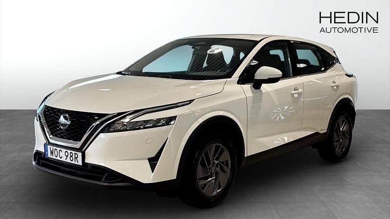 Svart Begagnad 2022 Nissan Qashqai Acenta SUV | 224 900 kr (Marknadspris) - Bild 1/4