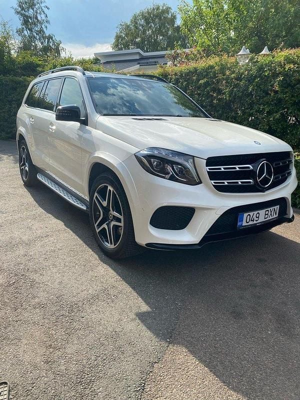 Vit Begagnad 2017 Mercedes GLS400 SUV | 365 000 kr - Bild 1/4