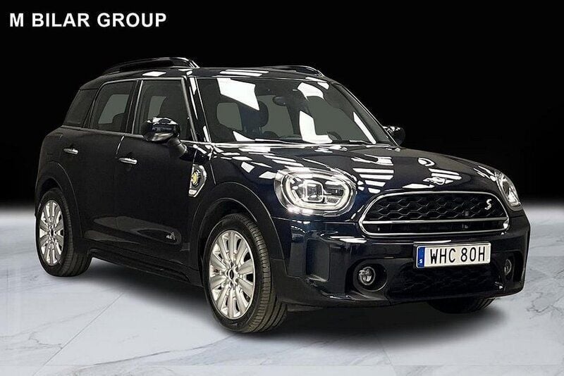 Svart Begagnad 2021 Mini Cooper Countryman SUV | 275 000 kr (Bra pris) - Bild 1/4