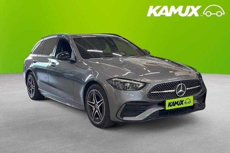 Grå Begagnad 2025 Mercedes C300e AMG Kombi | 509 700 kr (Superpris) - Bild 1/3