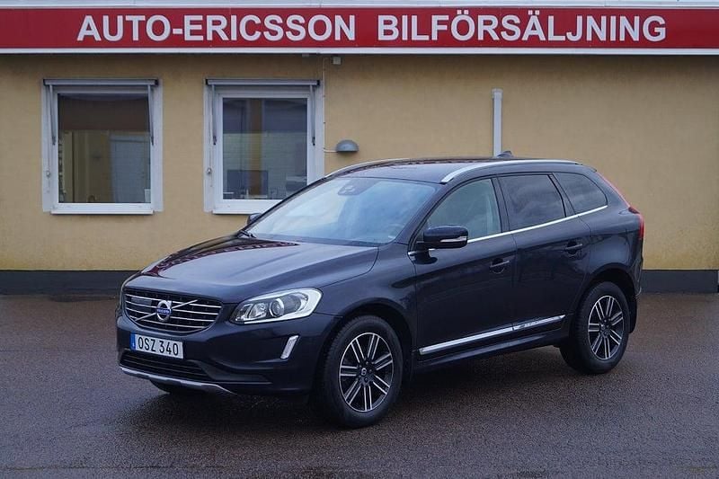Blå Begagnad 2017 Volvo XC60 Standard SUV | 209 800 kr (Bra pris) - Bild 1/4