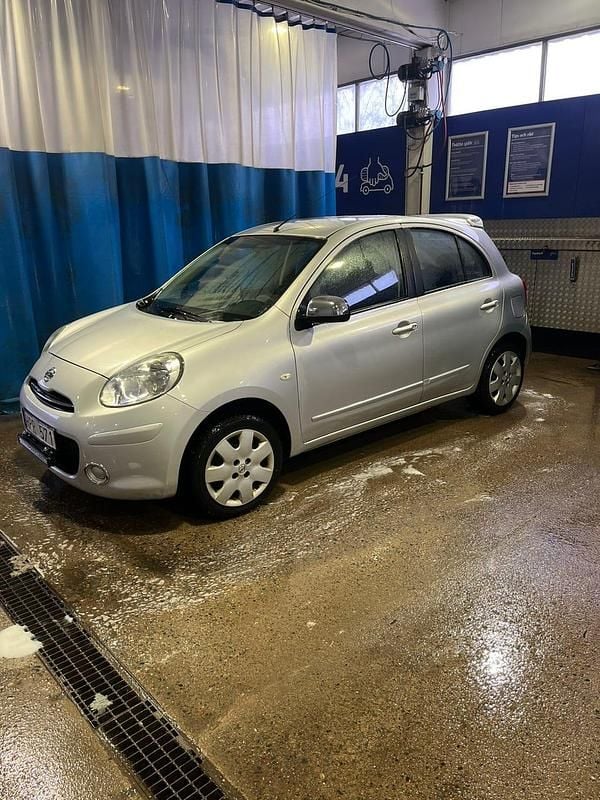 Begagnad Nissan Micra 80 HK (58 kW) 2011 Halvkombi