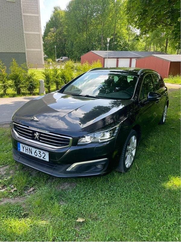 Gul Begagnad 2016 Peugeot 508 Kombi | 67 000 kr (Marknadspris) - Bild 1/4