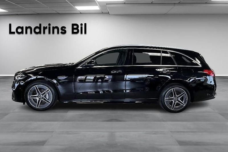Begagnad Mercedes C300 AMG line 313 HK (230 kW) 2022 Svart Kombi