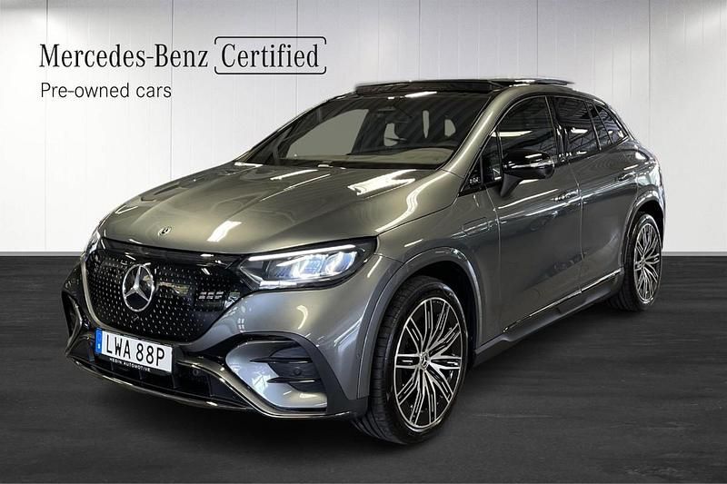 Grå (grey) Begagnad 2025 Mercedes EQE500 AMG SUV | 919 900 kr - Bild 1/4