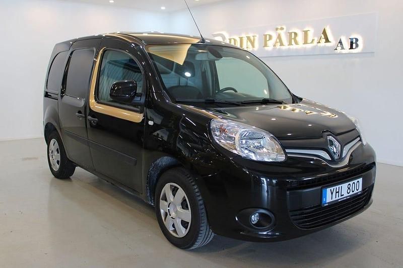 Svart Begagnad 2017 Renault Kangoo Minibuss | 89 900 kr (Marknadspris) - Bild 1/4