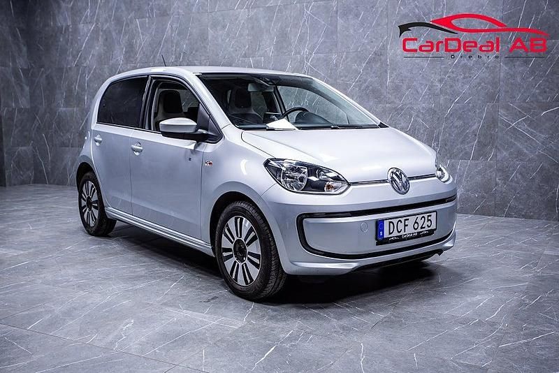 Begagnad VW e-up! 60 kW (82 HK) 2015 Silver Halvkombi