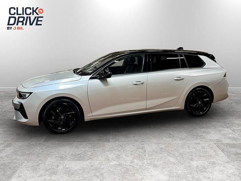 Grå Begagnad 2024 Opel Astra Kombi | 259 000 kr (Marknadspris) - Bild 1/4