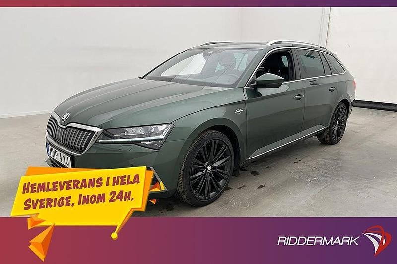 Begagnad Skoda Superb 2021 Grön Kombi