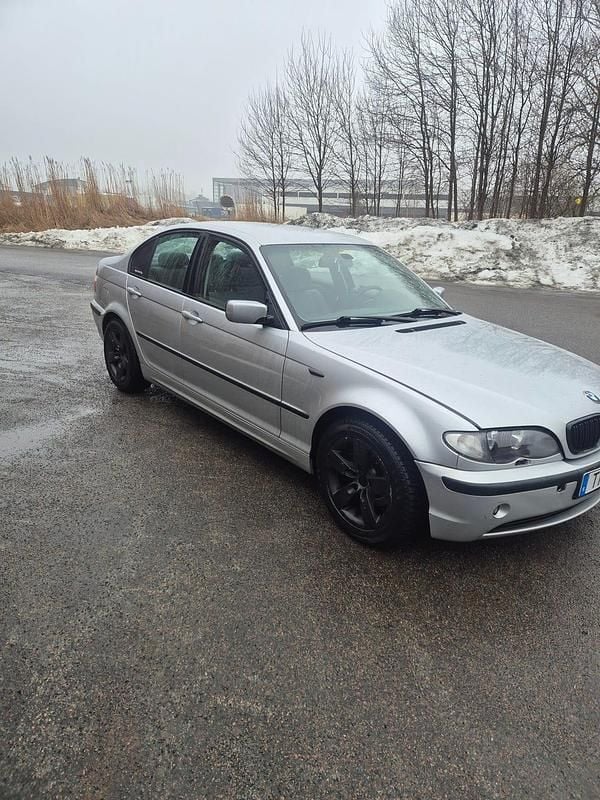 Begagnad BMW 316 116 HK (85 kW) 2002 Sedan