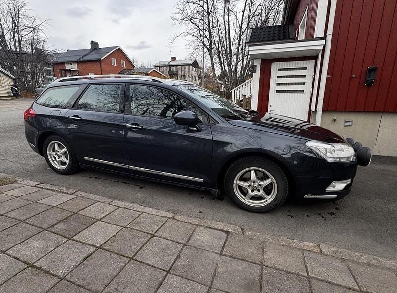 Blå Begagnad 2010 Citroën C5 Kombi | 16 000 kr (Marknadspris) - Bild 1/4