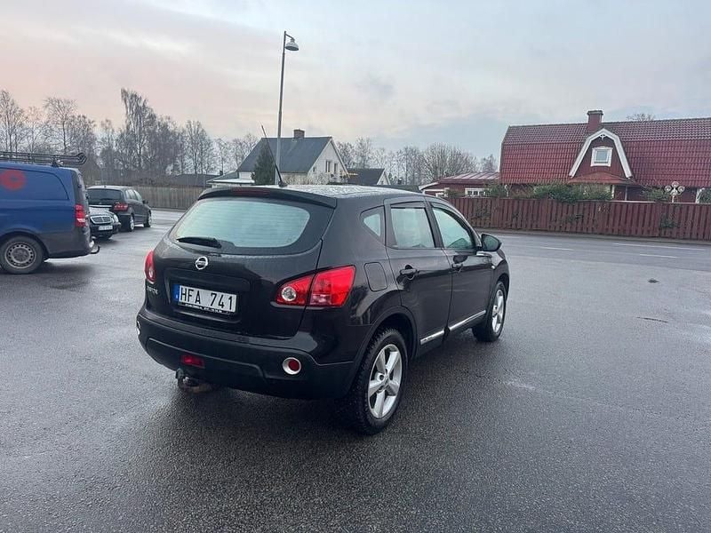 Begagnad Nissan Qashqai 141 HK (103 kW) 2007 Svart SUV