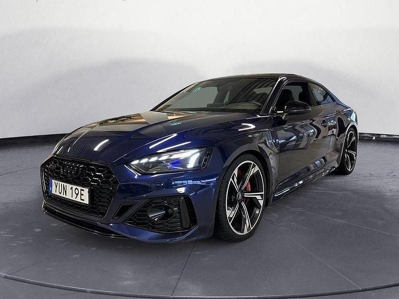 Blå Begagnad 2020 Audi RS5 Sportkupé | 608 900 kr (Lite dyr) - Bild 1/4