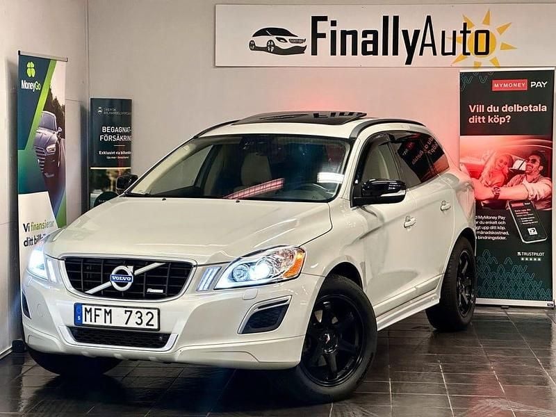 Nardogrå Begagnad 2012 Volvo XC60 R-Design SUV | 114 900 kr (Marknadspris) - Bild 1/2