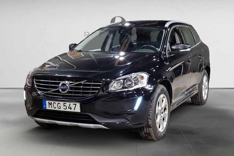 Svart Begagnad 2015 Volvo XC60 Summum SUV | 184 900 kr (Bra pris) - Bild 1/3
