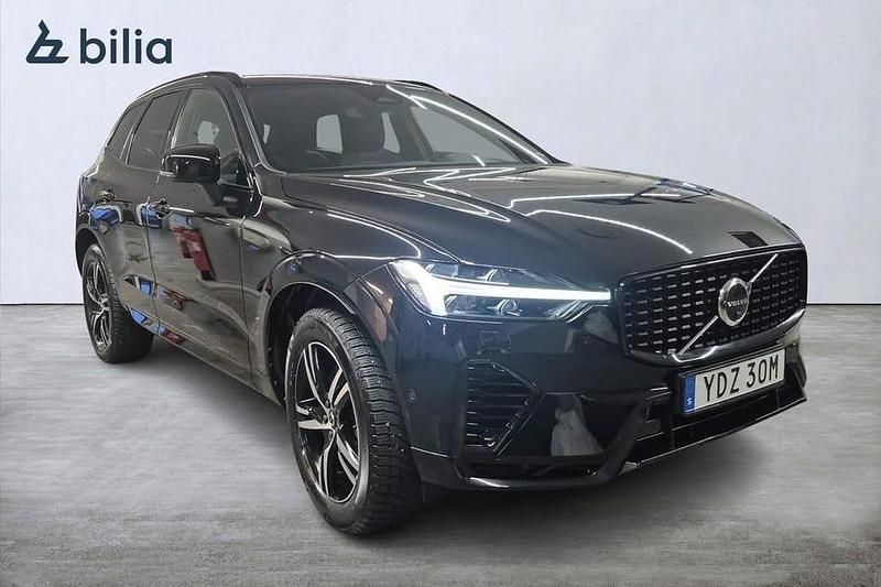 Begagnad Volvo XC60 R-Design 397 HK (291 kW) 2022 Svart SUV