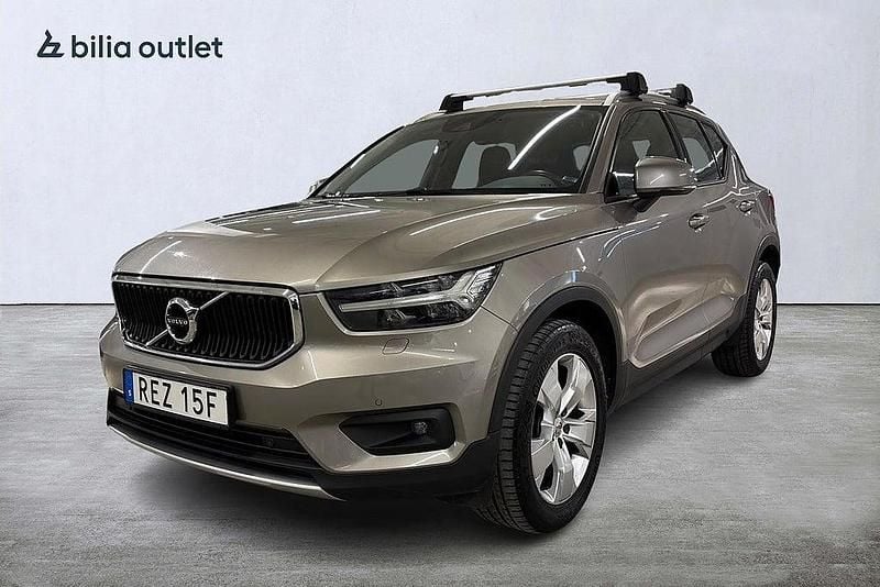 Grå Begagnad 2020 Volvo XC40 Momentum SUV | 214 900 kr (Marknadspris) - Bild 1/4