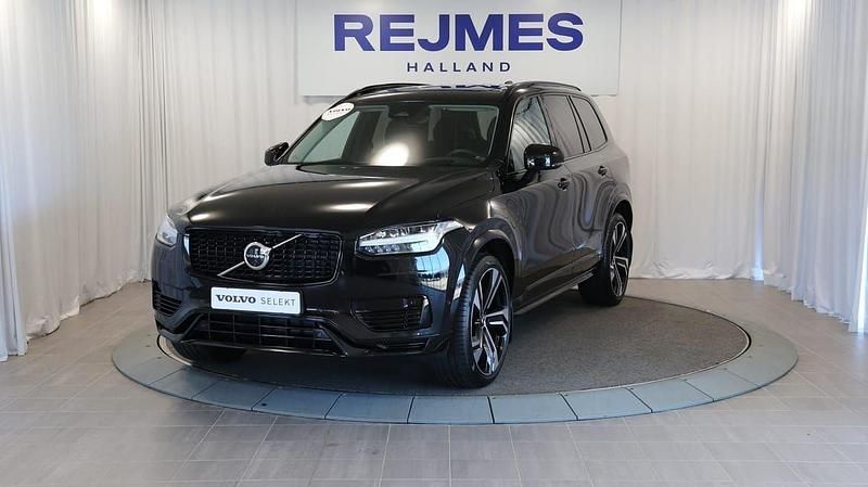 Svart Begagnad 2024 Volvo XC90 Ultra SUV | 799 500 kr (Lite dyr) - Bild 1/4