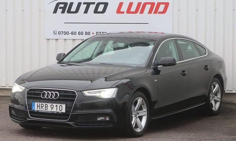 Svart Begagnad 2015 Audi A5 Sportback S-Line Halvkombi | 128 000 kr (Marknadspris) - Bild 1/4