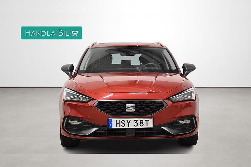 Begagnad Seat Leon FR 150 HK (110 kW) 2021 Röd Kombi
