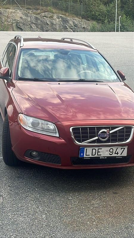 Begagnad Volvo V70 163 HK (119 kW) 2011 Kombi