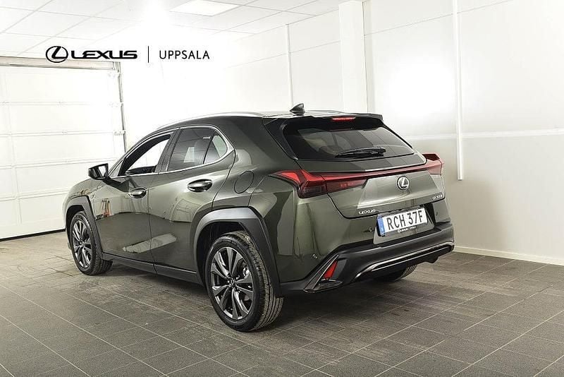 Ny Lexus UX 2025 Grön SUV