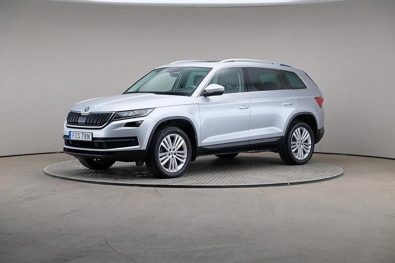 Silver Begagnad 2019 Skoda Kodiaq Style SUV | 315 000 kr (Bra pris) - Bild 1/4