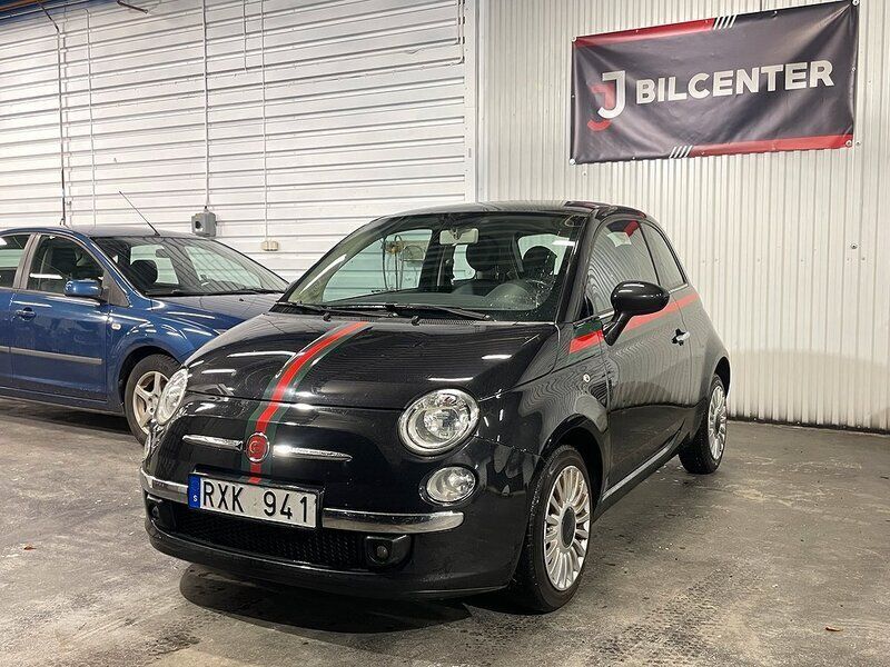 Svart Begagnad 2013 Fiat 500 Halvkombi | 89 900 kr (Dyr) - Bild 1/4