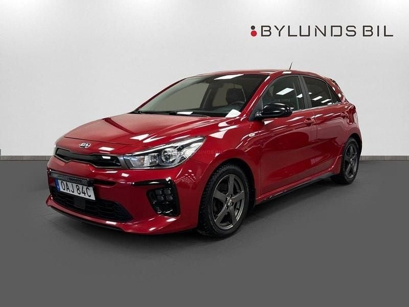 Röd Begagnad 2020 Kia Rio GT-Line Halvkombi | 169 000 kr (Marknadspris) - Bild 1/4