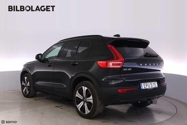 Begagnad Volvo XC40 Plus 185 kW (252 HK) 2022 Svart SUV