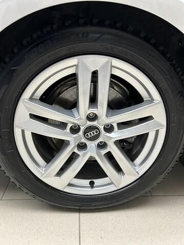 Begagnad Audi A4 S-Line 204 HK (150 kW) 2023 Ibisvit Kombi