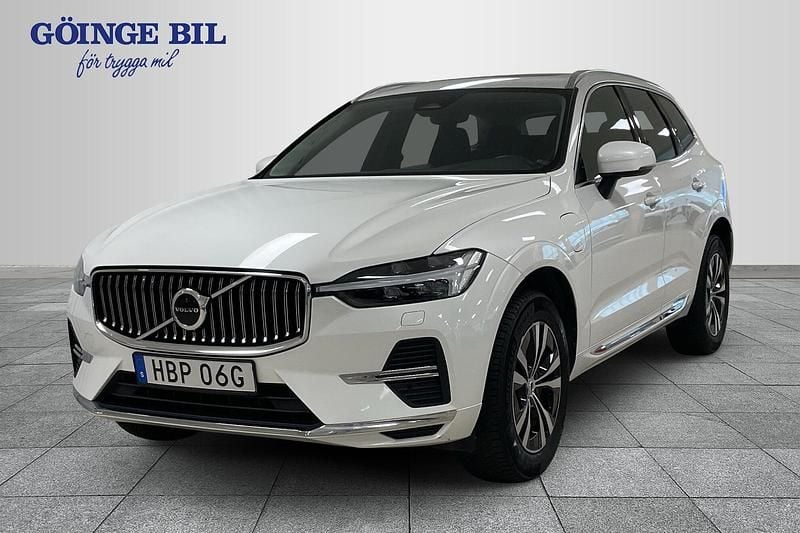 Vit Begagnad 2022 Volvo XC60 Core SUV | 409 000 kr (Bra pris) - Bild 1/2