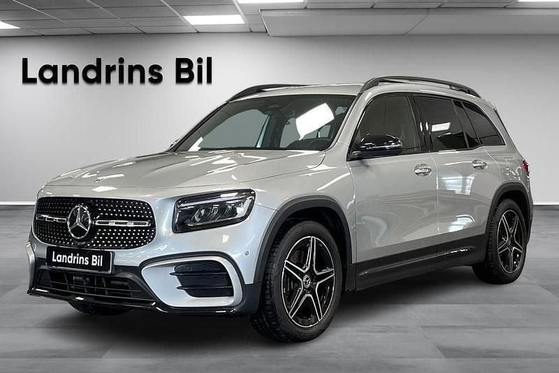 Silver Begagnad 2024 Mercedes GLB250 AMG SUV | 499 000 kr - Bild 1/4