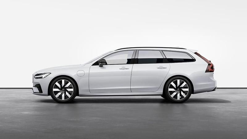 Vit Ny 2025 Volvo V90 Plus Kombi | 585 500 kr - Bild 1/4