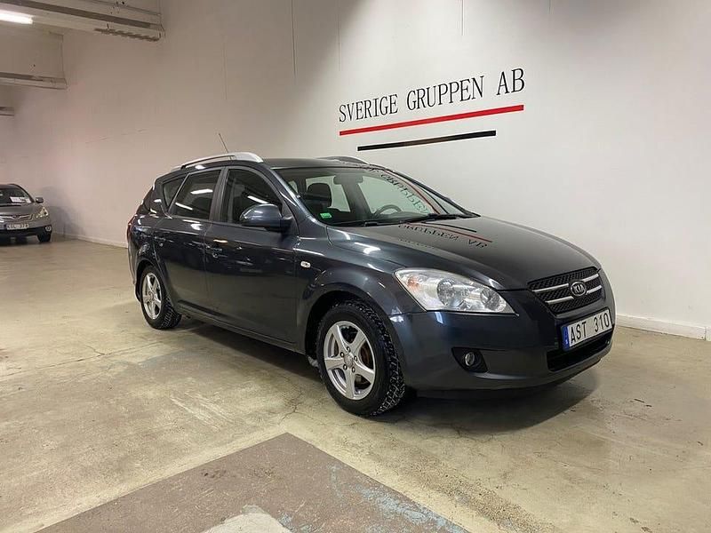 Grå Begagnad 2008 Kia Ceed Sportswagon EX Kombi | 44 900 kr (Bra pris) - Bild 1/4