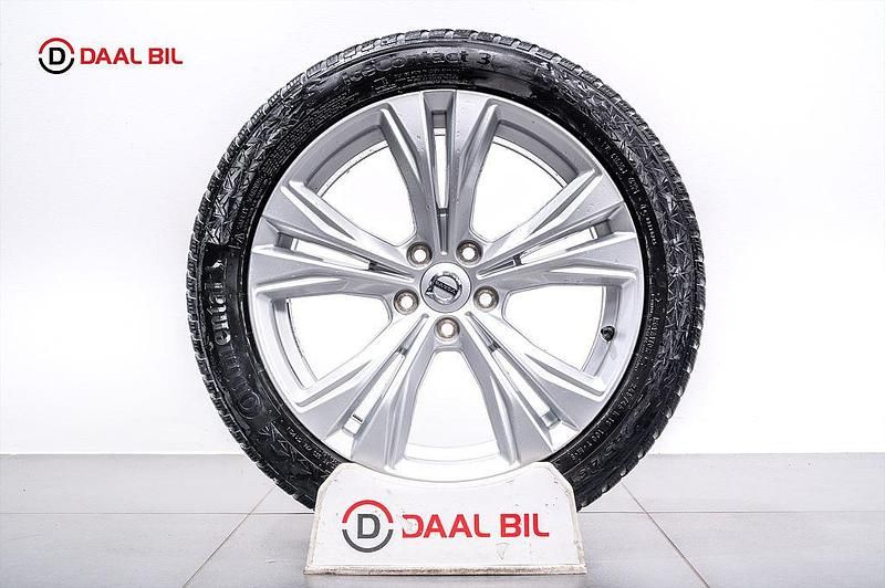 Begagnad Volvo V90 Core 349 HK (256 kW) 2022 Svart Kombi